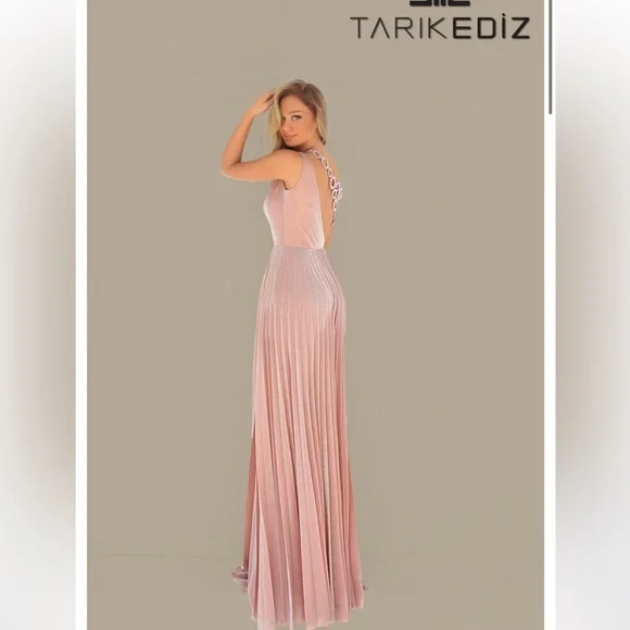 TARIK EDIZ 98063 In Nil Green (Worn Once) in PERFECT condition - Picture 3 of 3